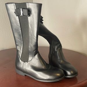 Michael Kors girls boots size 5 New